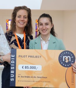 Eva Strijbis en Sezgi Kaçar (MS Centrum Amsterdam)